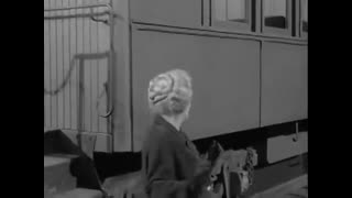 Petticoat Junction - 1x21 - The Very Old Antique