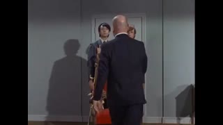 Monkees - 1x1 - Royal Flush