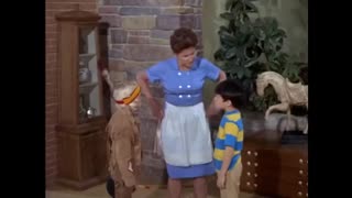 Brady Bunch - 1x6 - A Clubhouse Is Not A Home