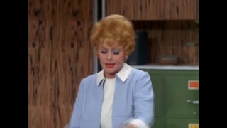 The Lucy Show - S5E13 - Lucy and Phil Silvers