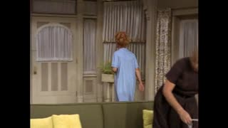 The Lucy Show - S3E10 - Lucy's Contact Lenses