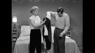 I Love Lucy - S2E4 - The Handcuffs