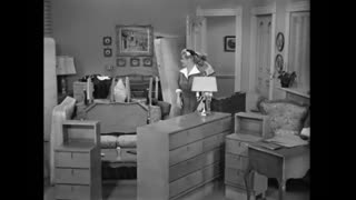 I Love Lucy - S2E9 - Ricky Loses His Voice