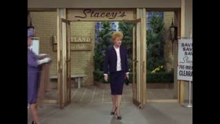 The Lucy Show - S4E17 - Lucy Bags a Bargain