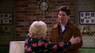 Everybody Loves Raymond - S3E17 - Cruising with Marie