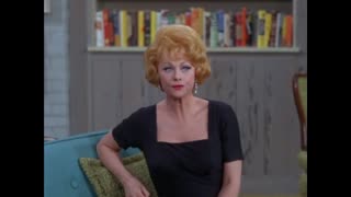 The Lucy Show - S4E21 - Lucy Dates Dean Martin