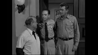 The Andy Griffith Show - S1E3 - Guitar Player