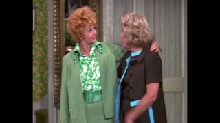 Here's Lucy - S4E23 - With Viv as a Friend, Who Needs an Enemy