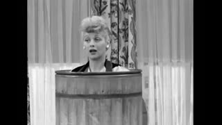 I Love Lucy - S2E12 - Lucy's Showbiz Swan Song