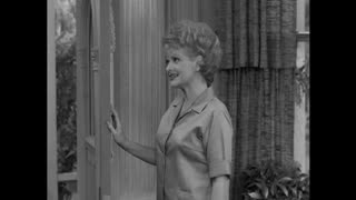 The Lucy Show - S1E18 - Lucy and Viv Put in a Shower