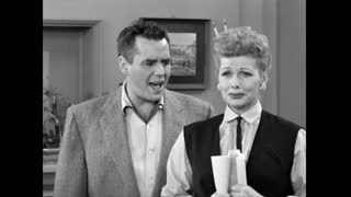 I Love Lucy - S3E24 - Lucy Writes a Novel