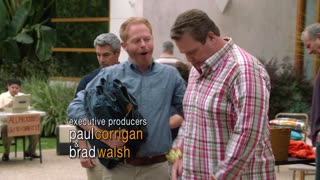 Modern Family - S4E6 - Yard Sale