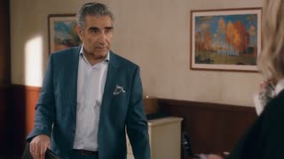 Schitt's Creek - S3E8 - Motel Review