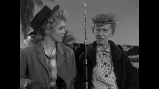 The Beverly Hillbillies - S2E22 - The Clampetts Go Fishing