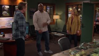 Last Man Standing - S8E10 - Break Out the Campaign