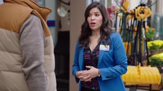 Superstore - S5E8 - Toy Drive