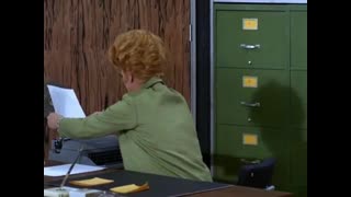 The Lucy Show - S6E2 - Lucy Gets Trapped