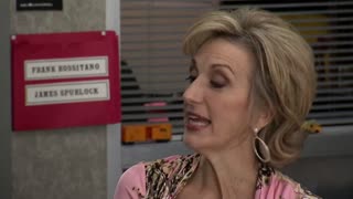 30 Rock - S6E20 - Queen of Jordan 2- The Mystery of the Phantom Pooper