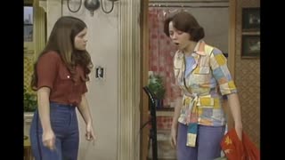 One Day at a Time - S1E6 - Julie's Best Friend