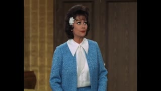 Here's Lucy - S1E21 - Lucy Gets Her Man