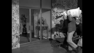 The Beverly Hillbillies - S2E29 - The Dress Shop