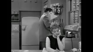 I Love Lucy - S1E14 - The Amateur Hour