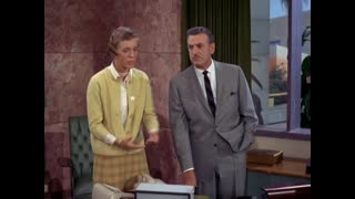 The Beverly Hillbillies - S4E32 - Jethro Goes to College