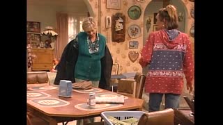 Roseanne - S5E4 - Mommy Nearest